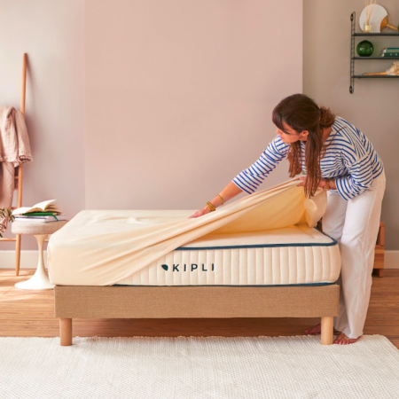 Protège matelas avec sommier tapissier sans tête de lit